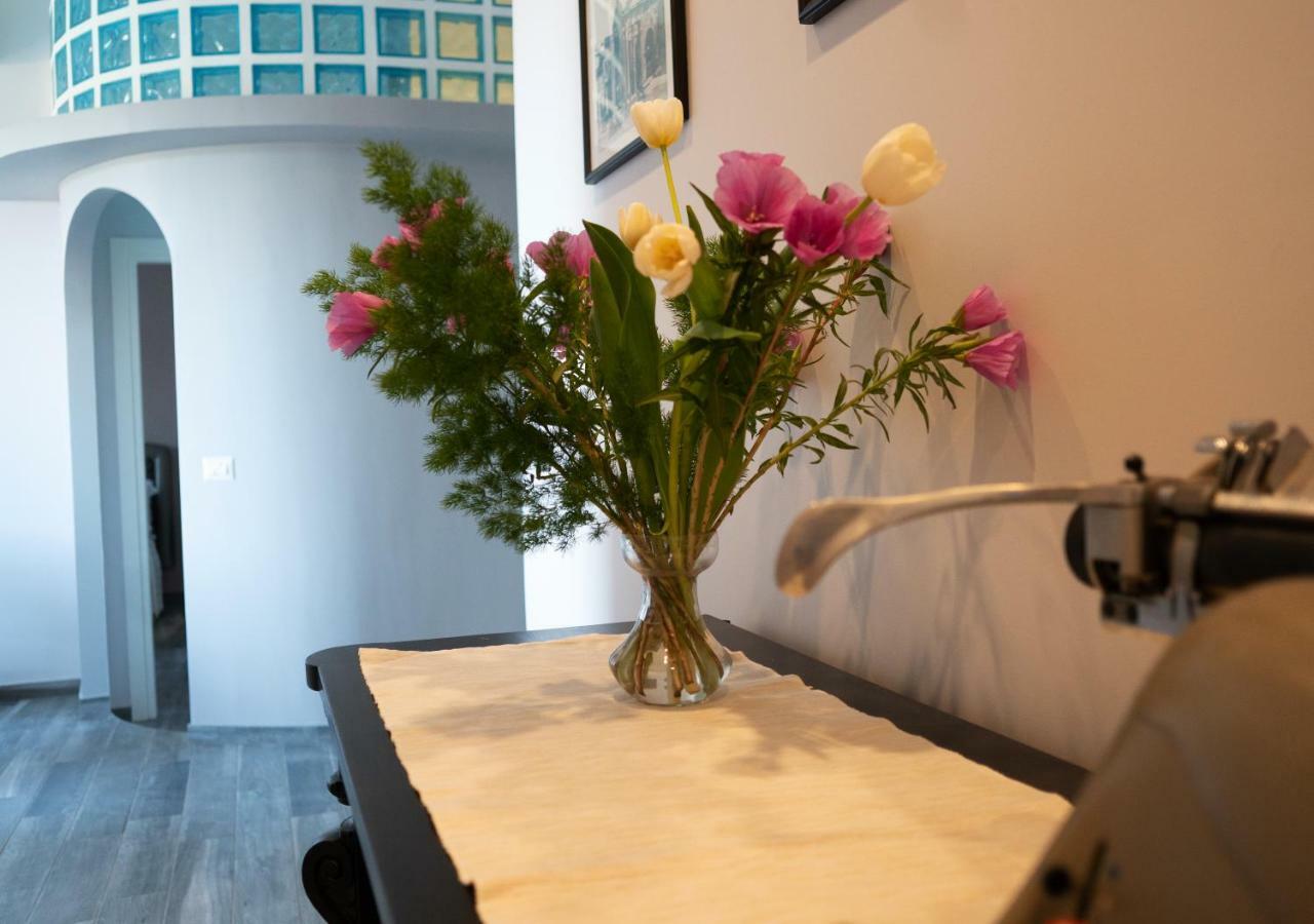 Piazza Bologna Little Suites โรม ภายนอก รูปภาพ